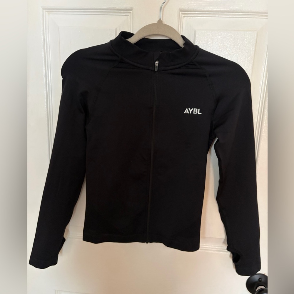 AYBL Black crop workout jacket
